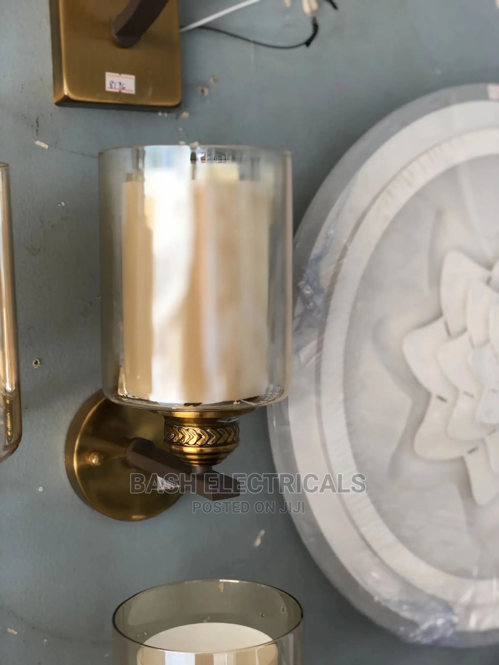 Unique Wall Bracket