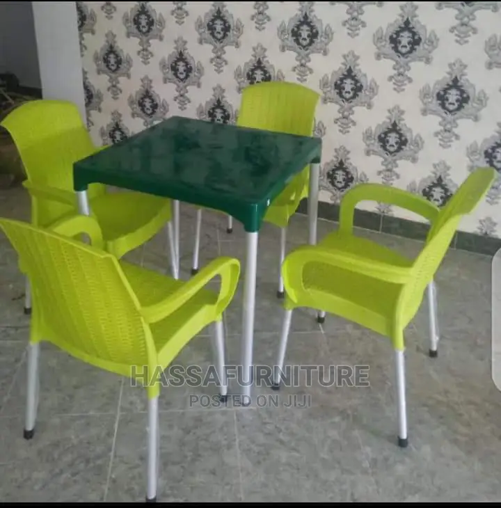4seaters Restaurant Set Brand New