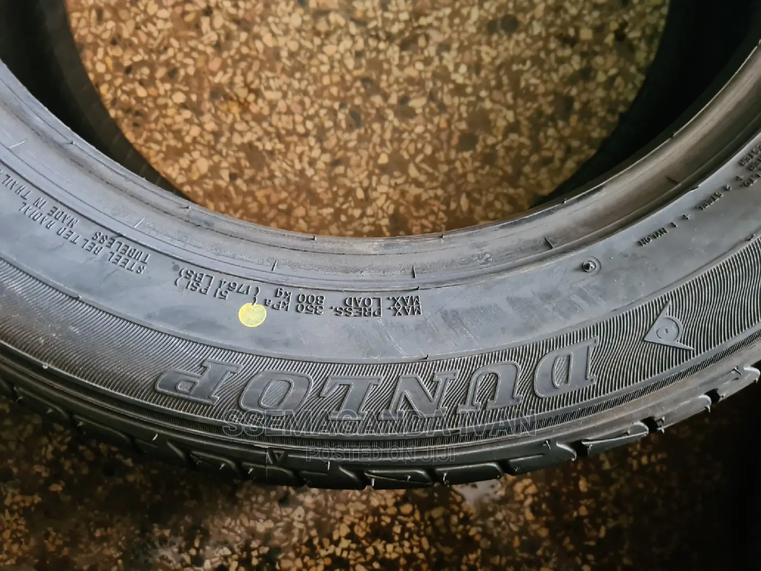 235/55r18 Dunlop