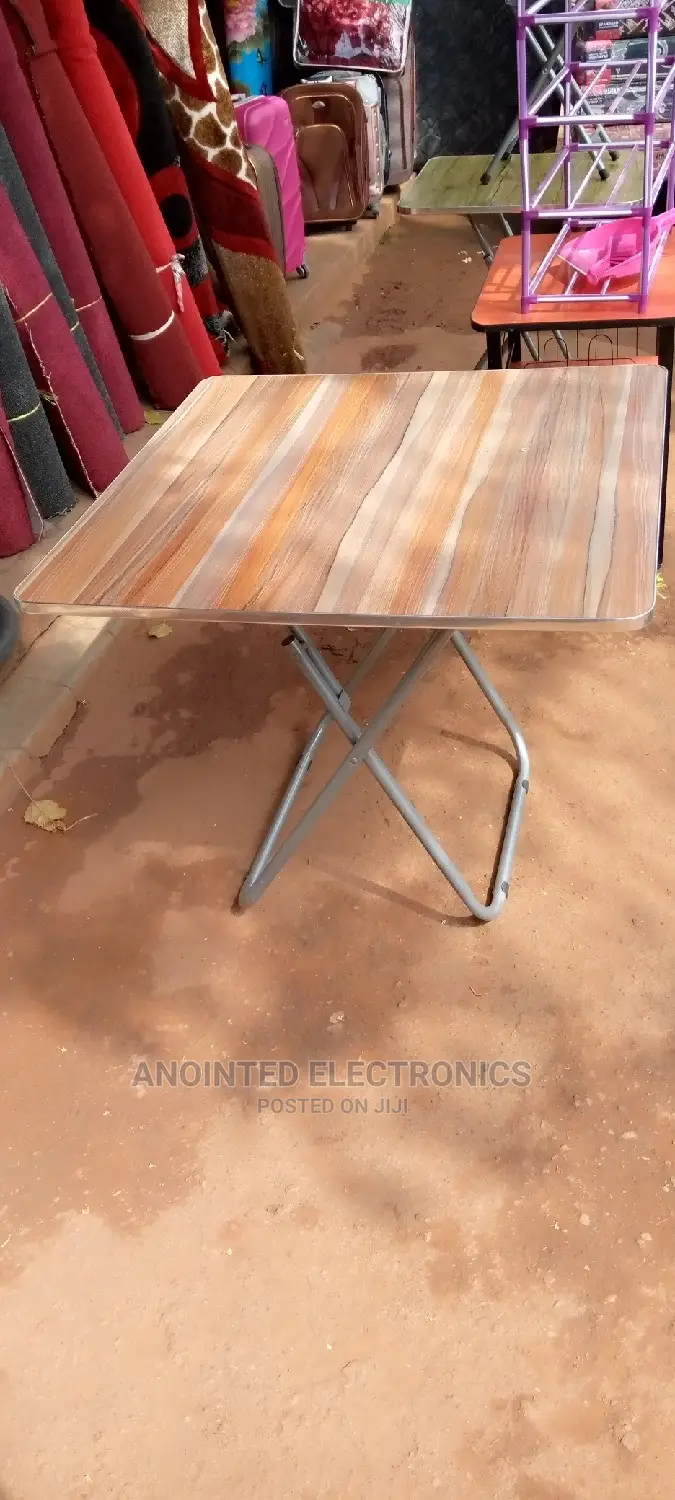 Foldable Tables