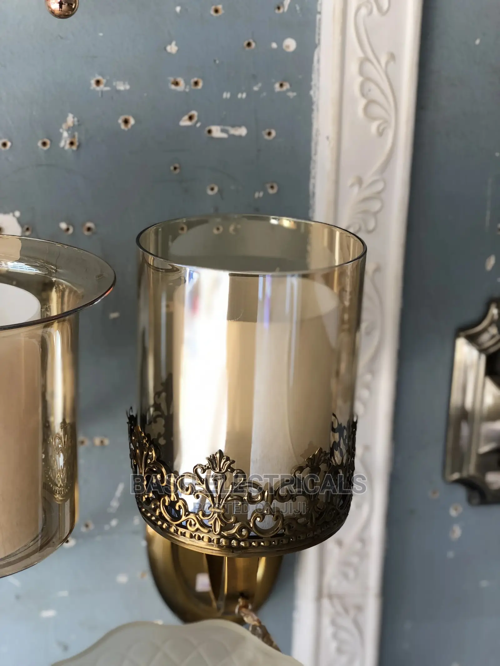 Golden Wall Bracket