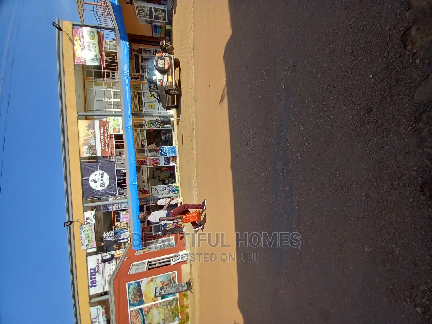 Bunga Commercial Building on Sale