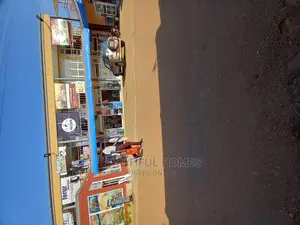 Bunga Commercial Building on Sale