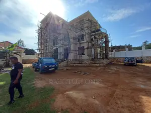 Furnished 6bdrm Mansion in Munyonyo, Makindye for Sale