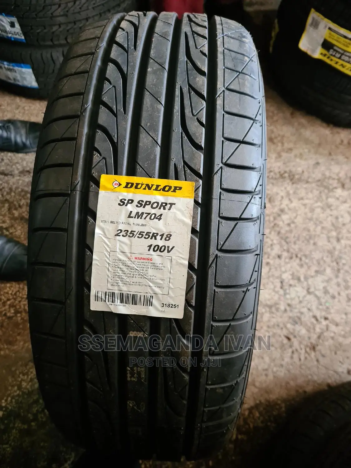 235/55r18 Dunlop