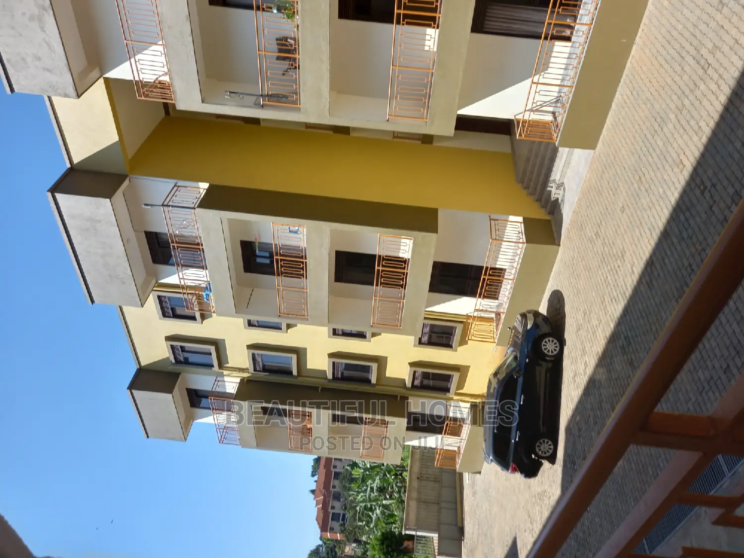 Furnished 3bdrm Condo in Kisaasi, Central Division for Sale