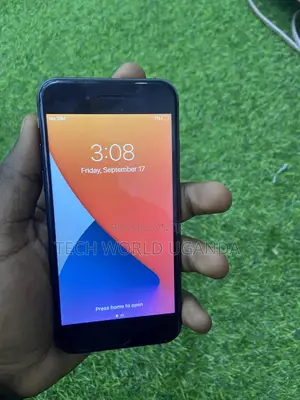 Apple iPhone 8 64 GB Black