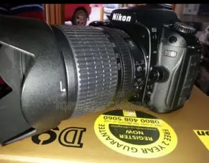 Nikon D90 18-105mm VR Lens