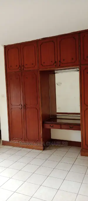 5bdrm Duplex in Fs Properties Ltd, Central Division for Rent