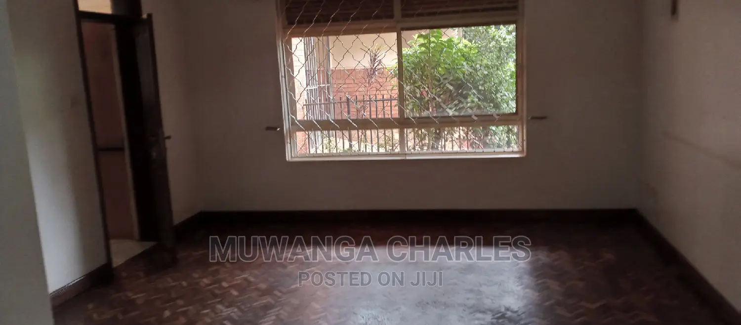 5bdrm Duplex in Fs Properties Ltd, Central Division for Rent