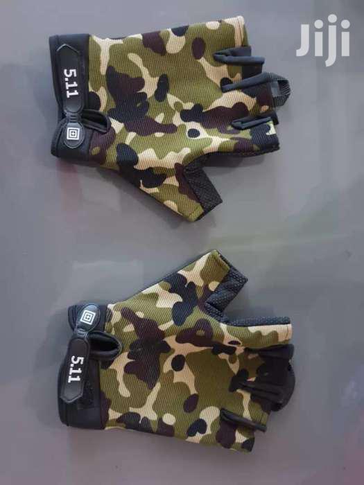 Fingerless Gloves