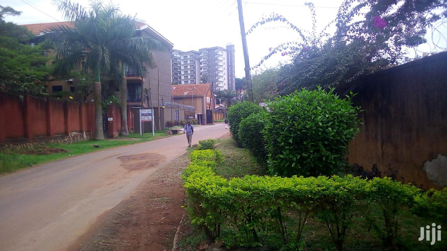 4 Rooms House For Rent