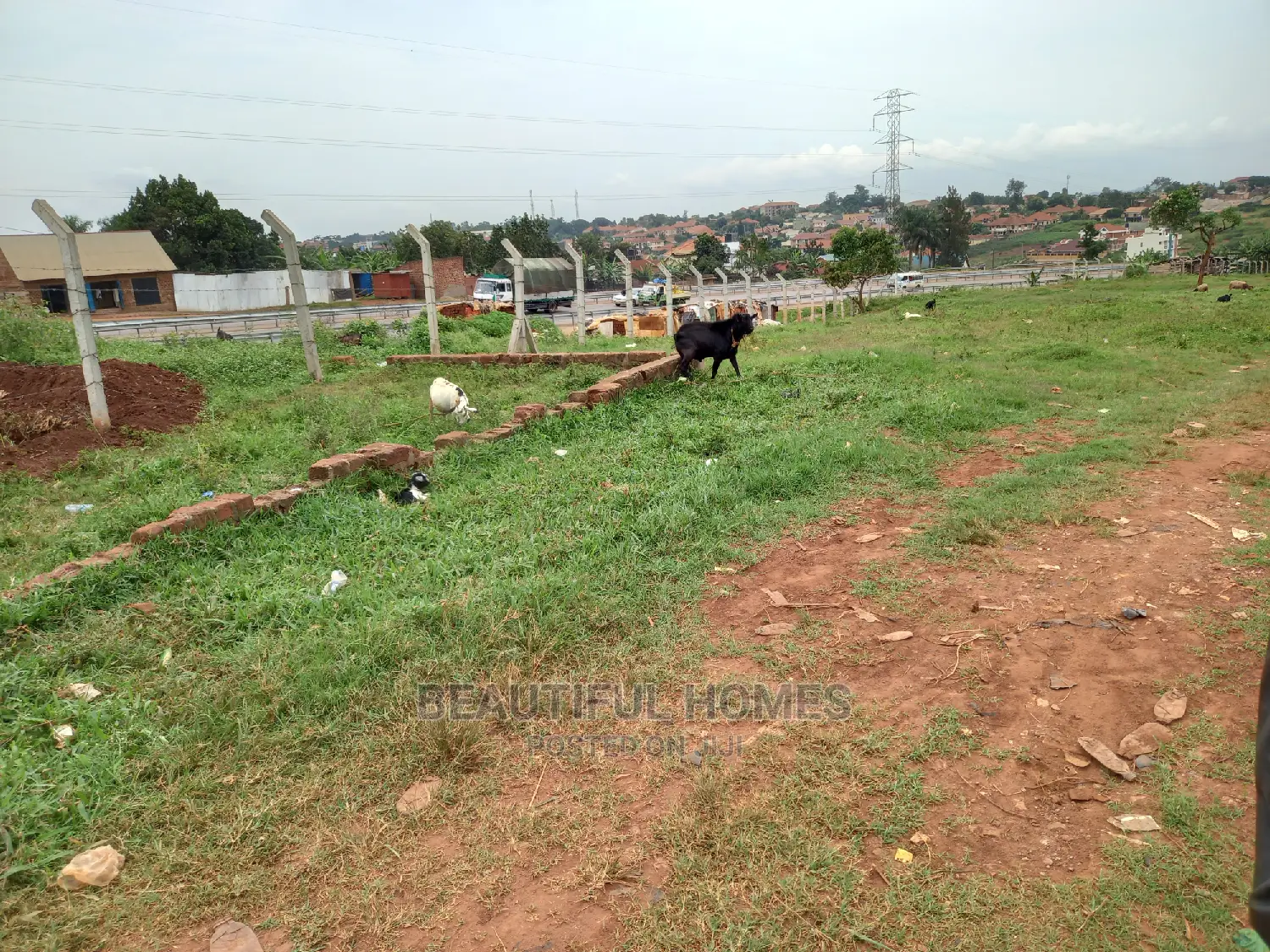 1.5acres of Commercial Land in Naalya by Pass on Sale