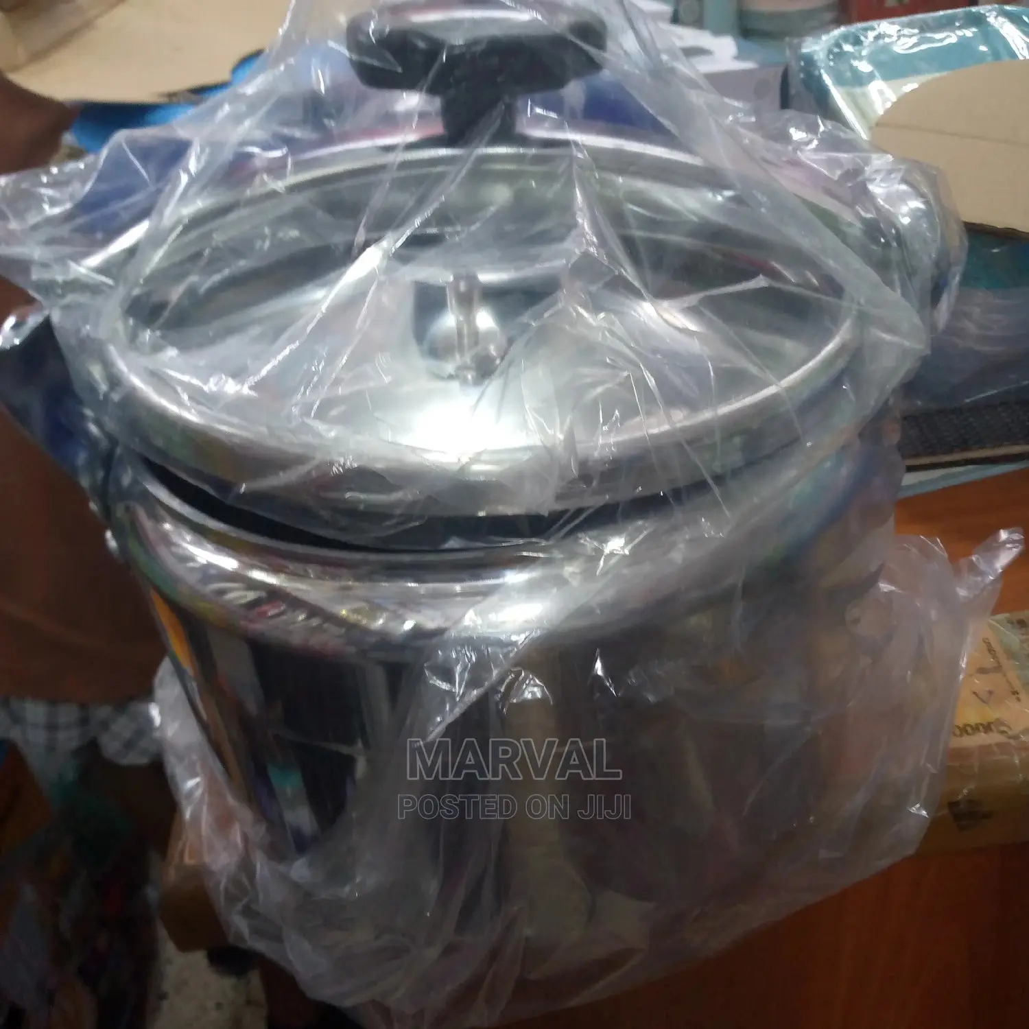 Pressure Cooker (9L)