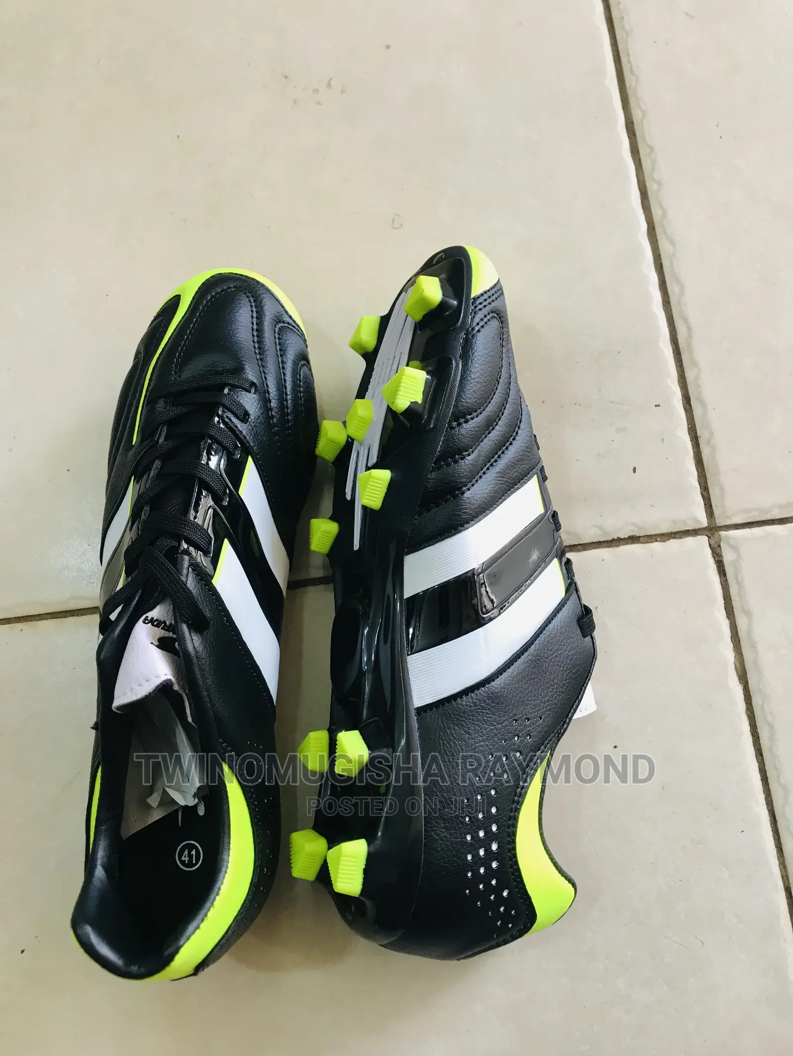 Football Boots/Shoes