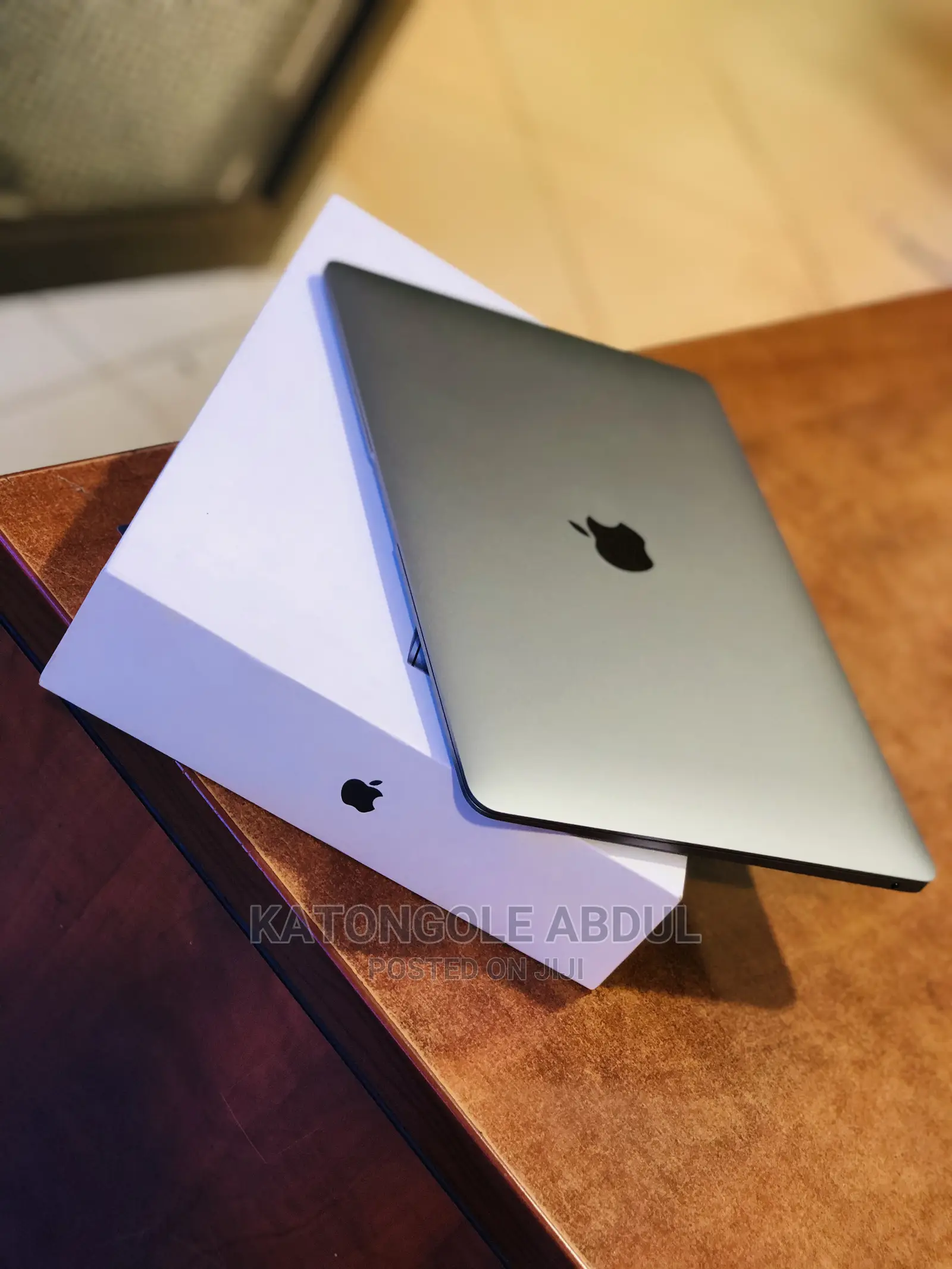 Laptop Apple MacBook Air 2020 M1 8GB Intel Core I5 SSD 256GB
