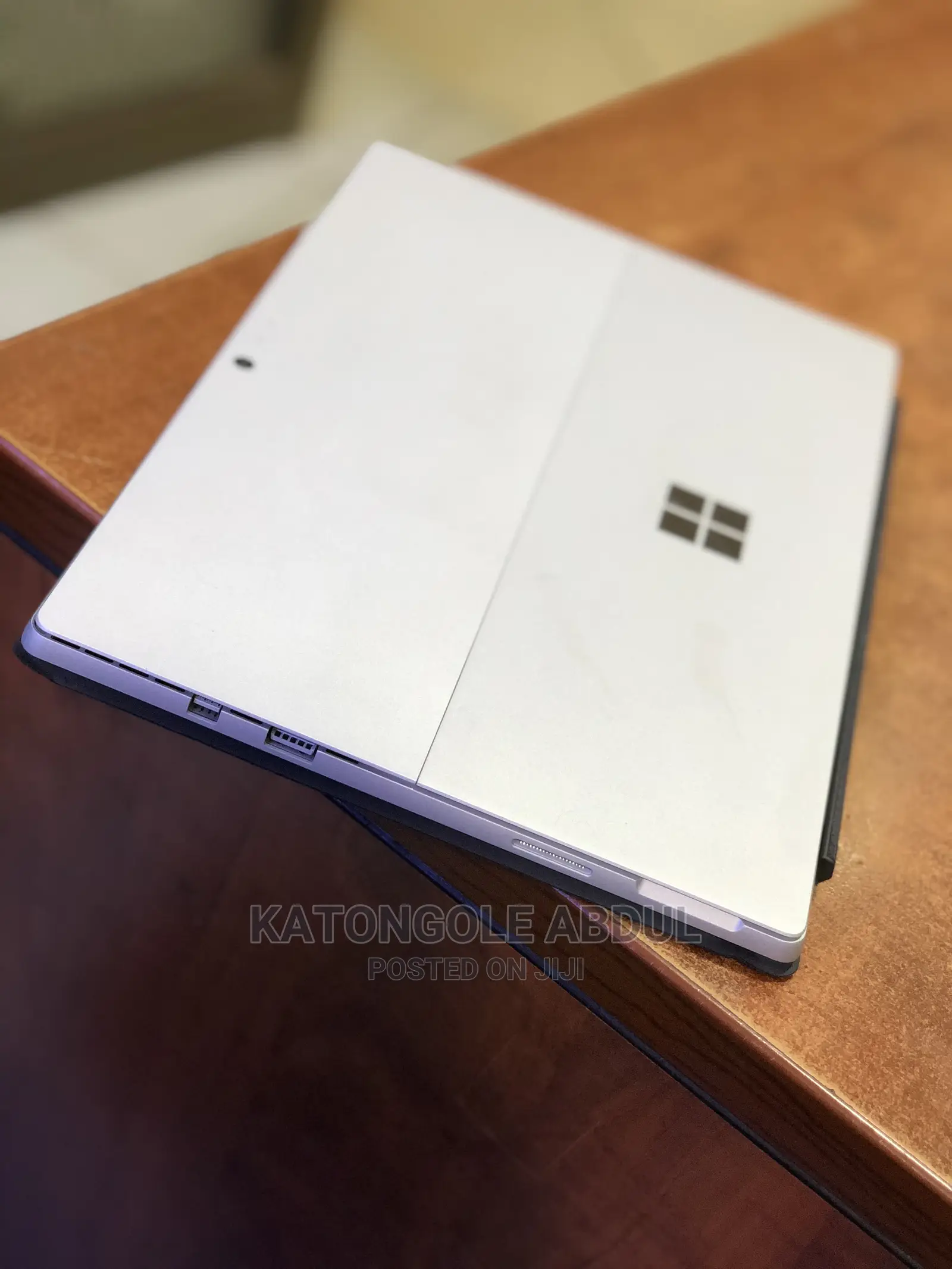 New Laptop Microsoft Surface Pro 4GB Intel Core I7 SSD 128GB