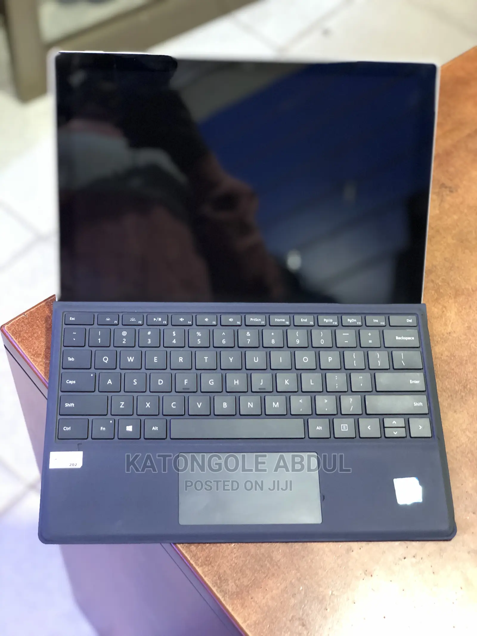 New Laptop Microsoft Surface Pro 4GB Intel Core I7 SSD 128GB