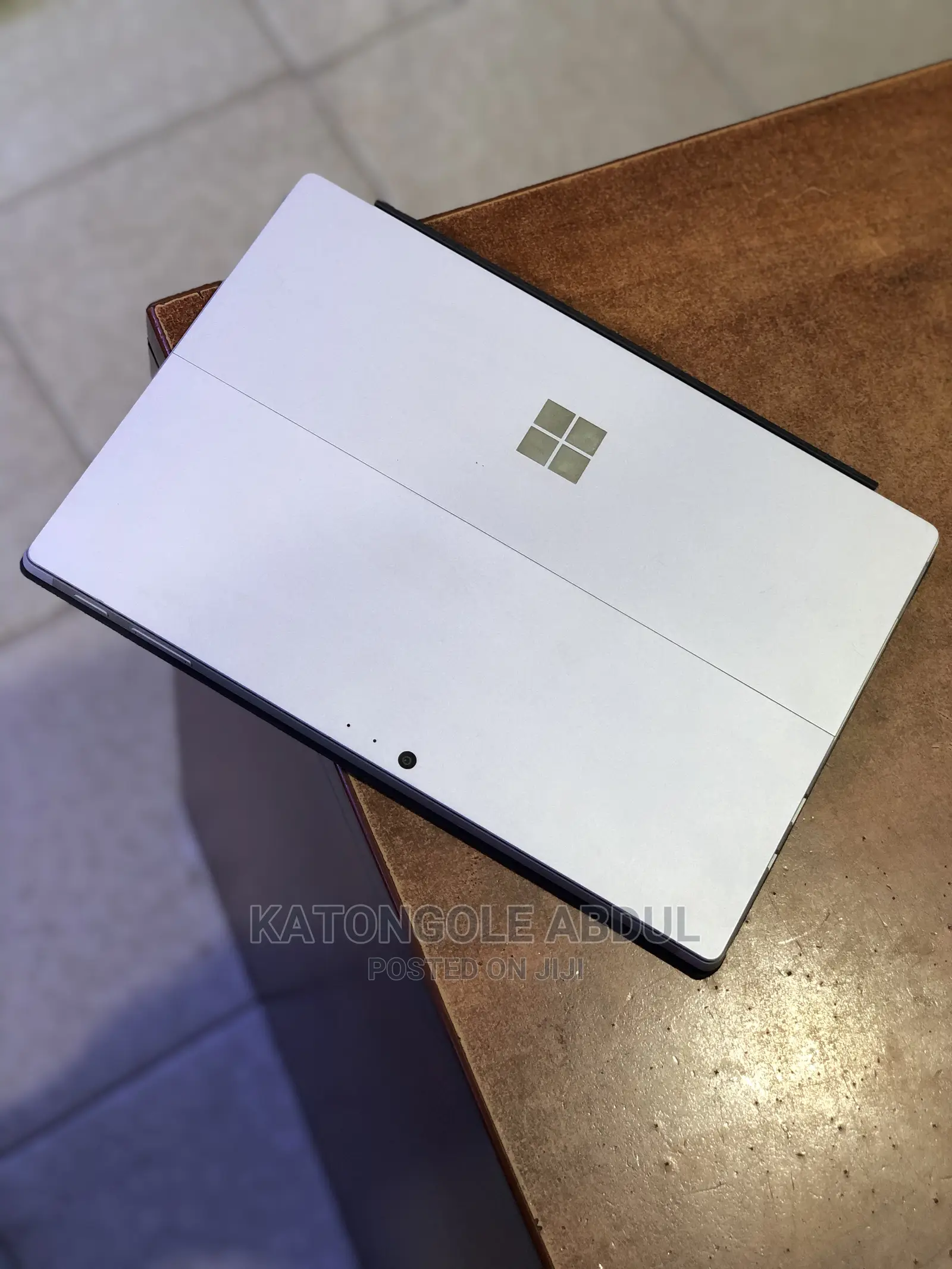New Laptop Microsoft Surface Pro 4GB Intel Core I7 SSD 128GB
