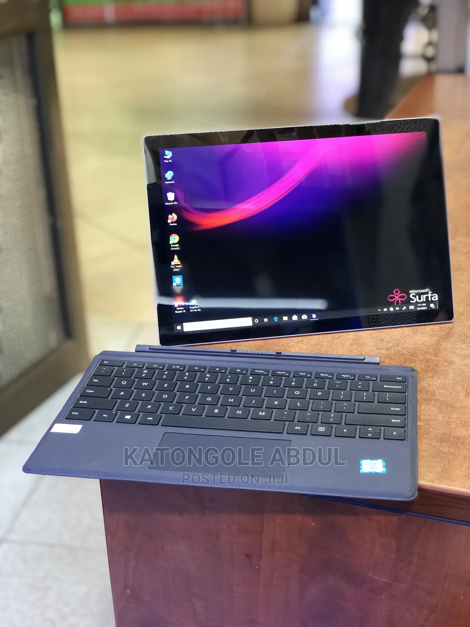 New Laptop Microsoft Surface Pro 4GB Intel Core I7 SSD 128GB