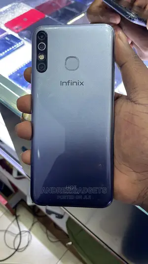 Infinix Hot 8 32 GB Gray