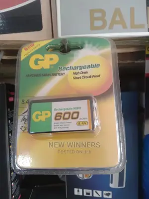 Rechargeable Batteries 9v
