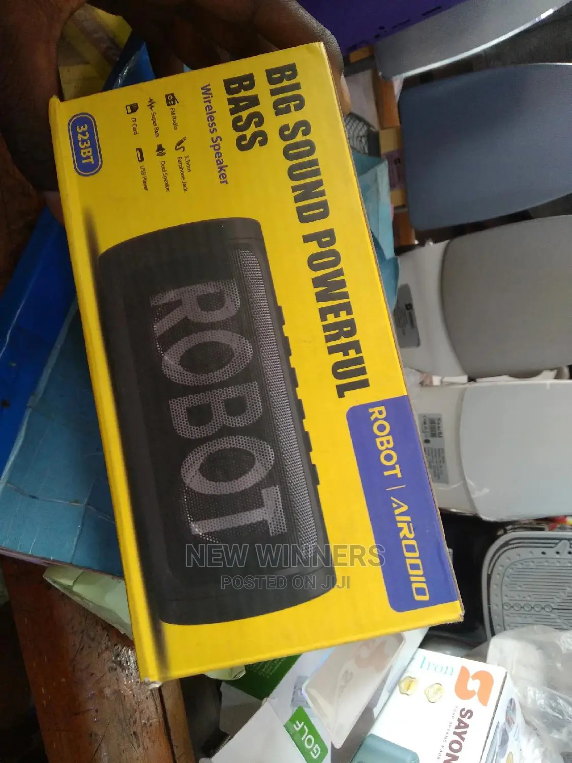 Robot Bluetooth Speaker