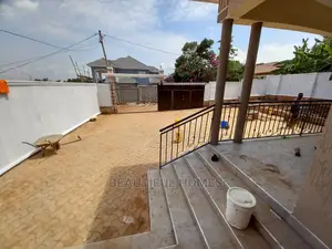 Furnished 4bdrm House in Kira for Sale