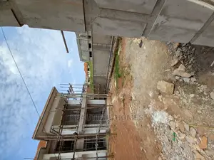 Furnished 4bdrm Mansion in Kira for Sale