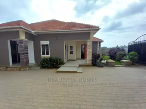 Furnished 4bdrm Mansion in Kira Mamerito for Sale