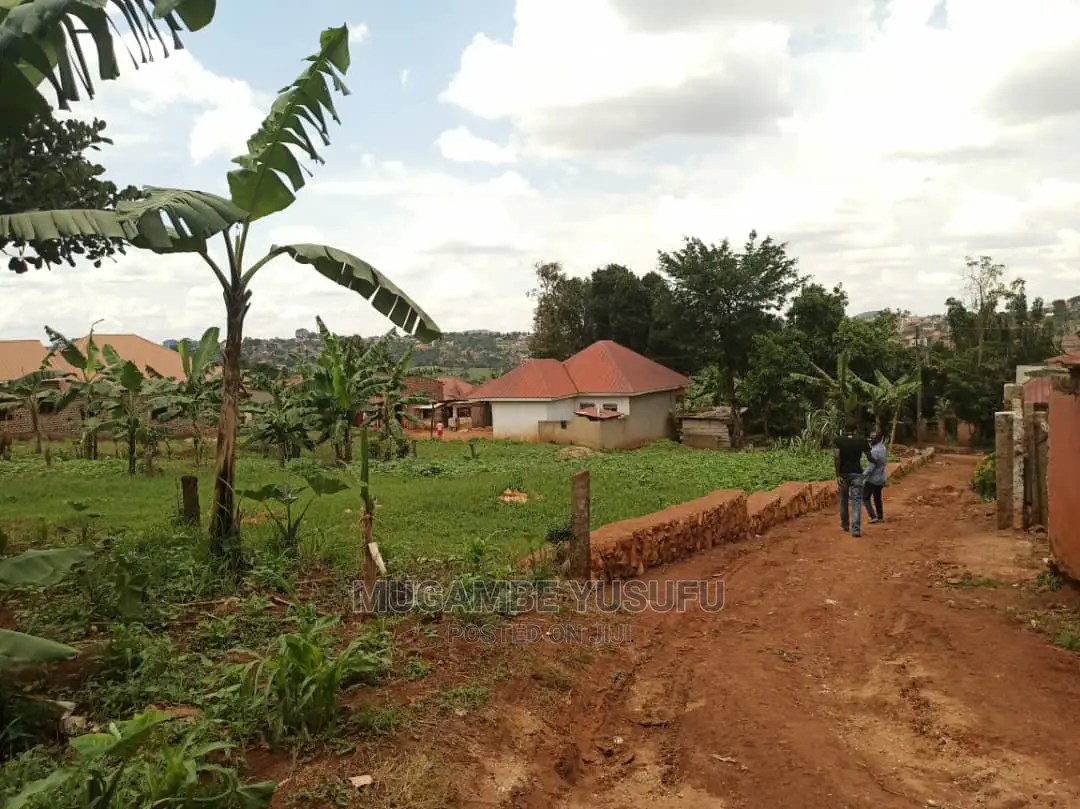 Plots on Sale Located at Kireka Bira on Sentema Road Plot Sz in Wakiso / Wakiso Land & Plots
