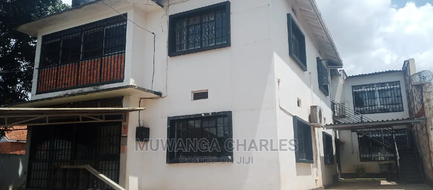4bdrm Duplex in Fs Properties Ltd, Central Division for Rent