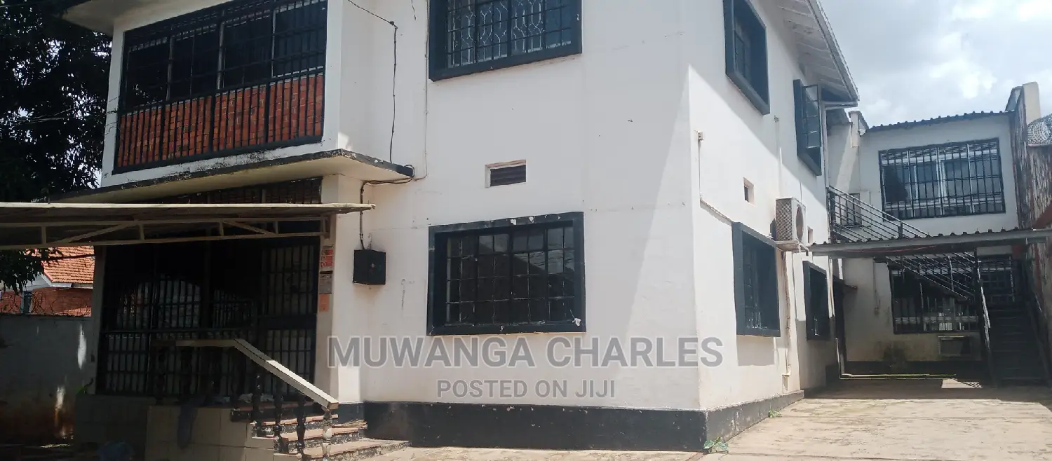 4bdrm Duplex in Fs Properties Ltd, Central Division for Rent