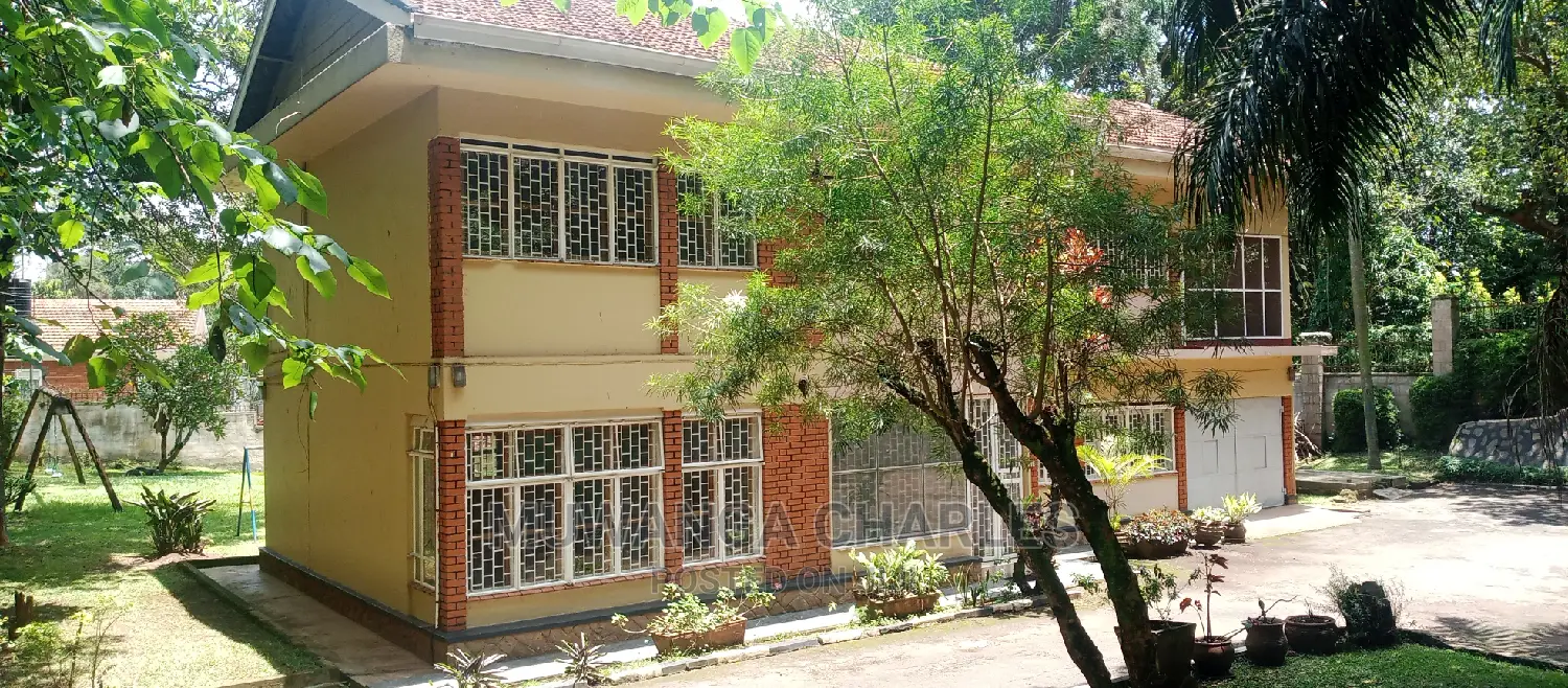 3bdrm Duplex in Fs Properties Ltd, Central Division for Rent
