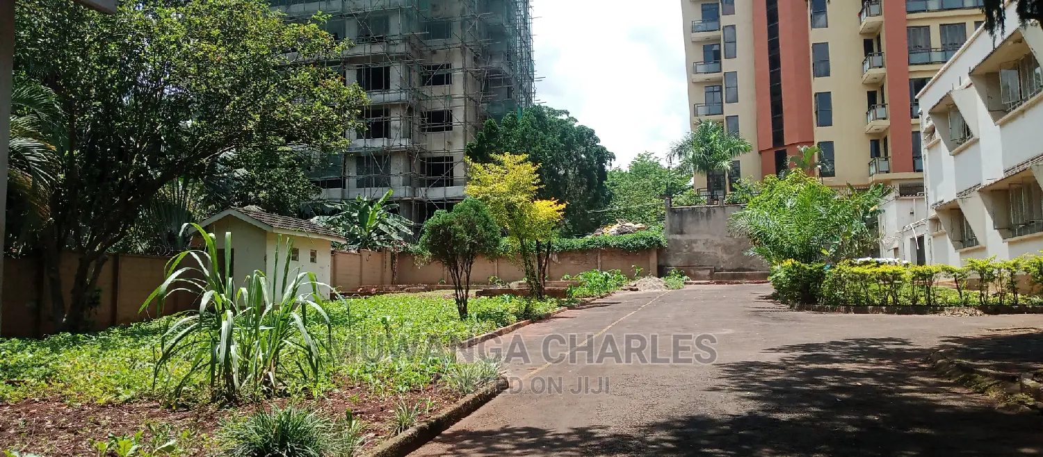 Plot Is for Sale in Kololo