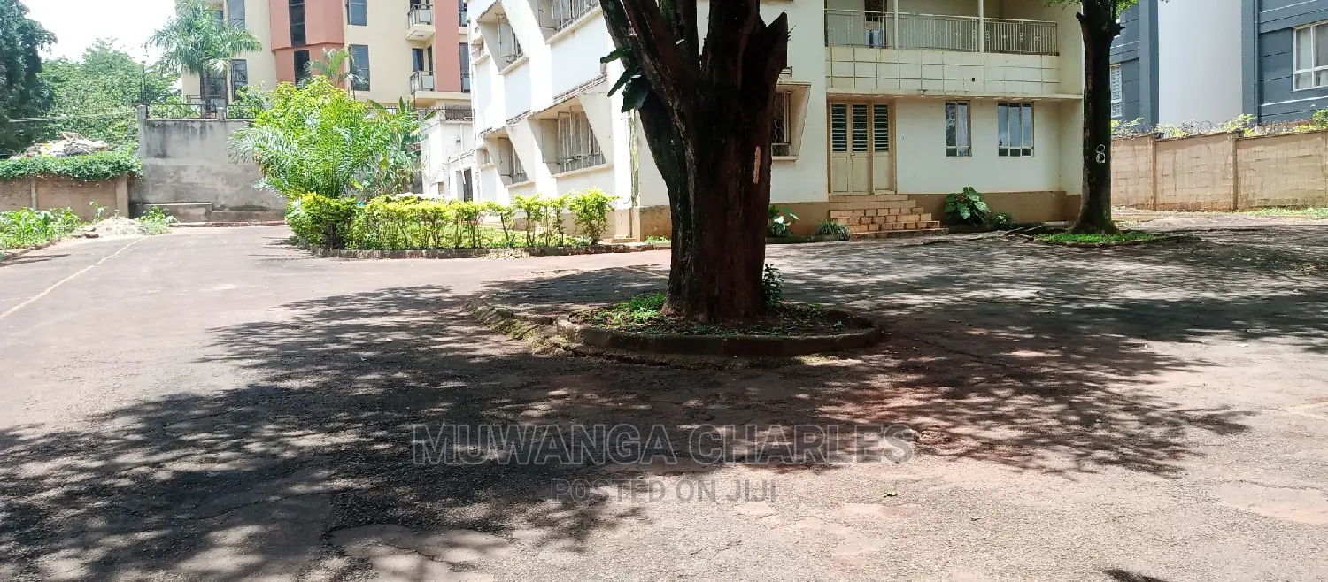 Plot Is for Sale in Kololo