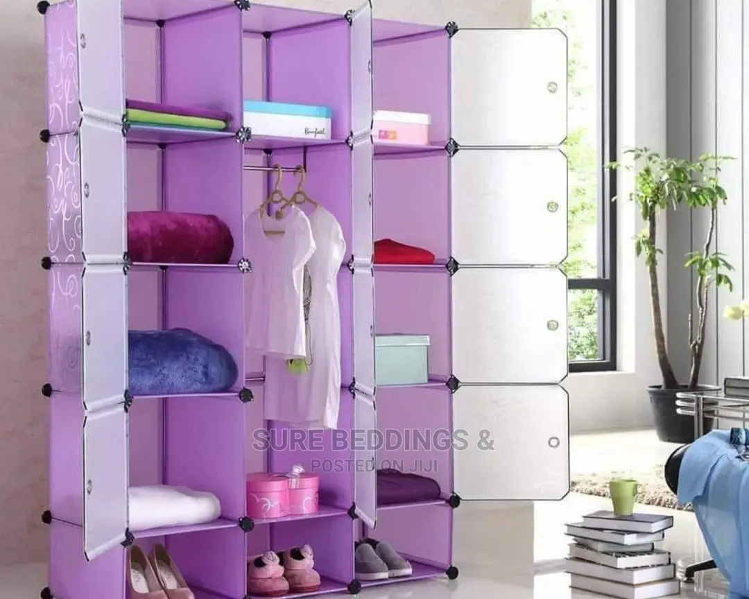 3 Columns Plastic Wardrobe