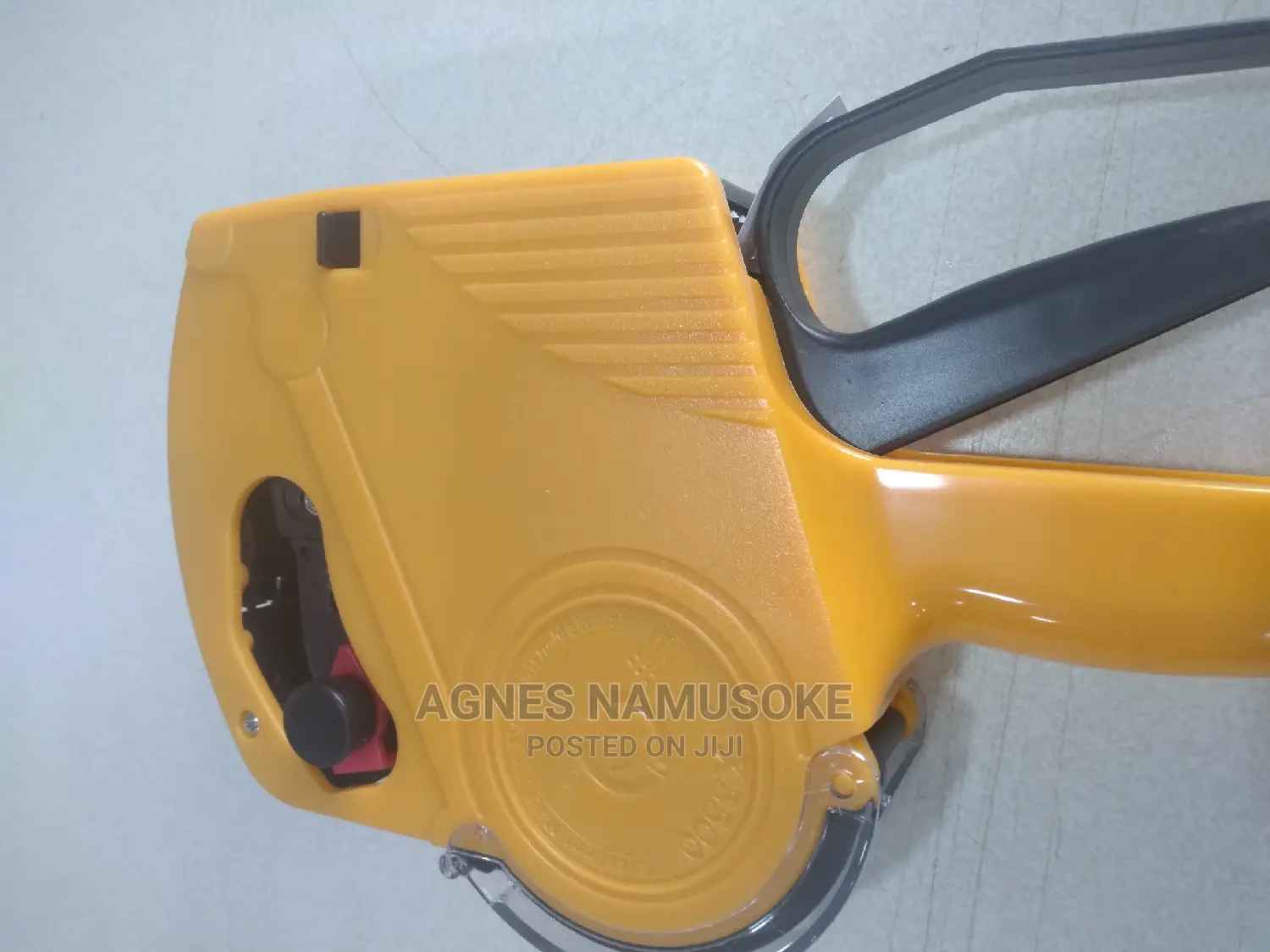 Price Labelling Machine