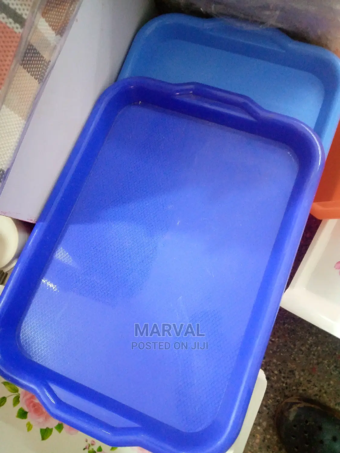 Plastic Trays( 6 Pieces)