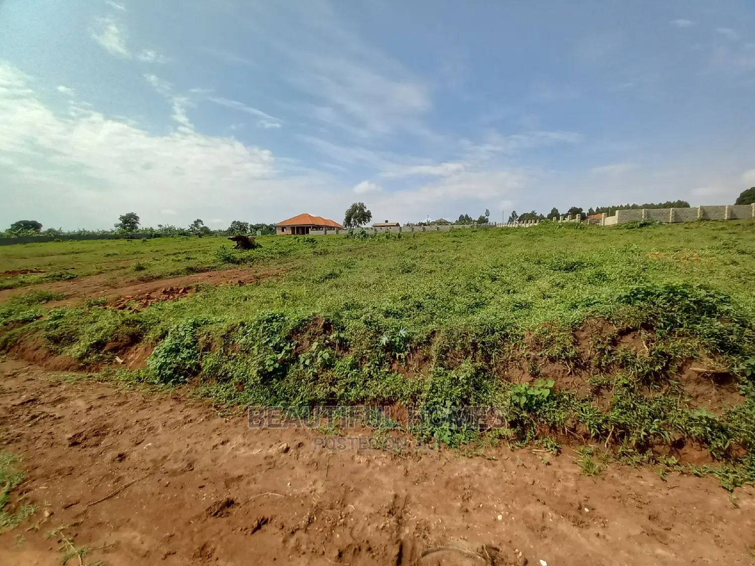 Kasangati 100*100 in Ministers Village Estate