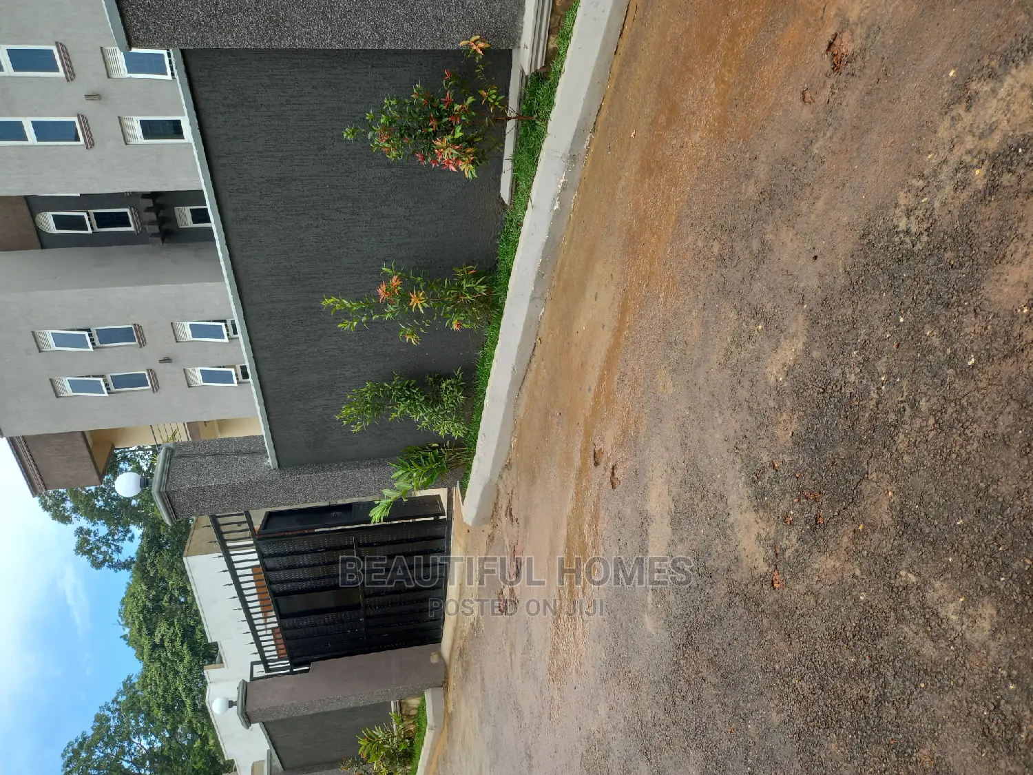 Furnished 2bdrm Apartment in Bunga, Makindye for Sale