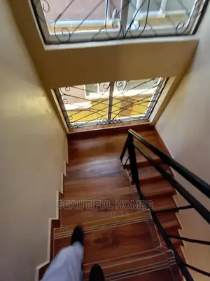 Furnished 4bdrm Mansion in Kira for Sale