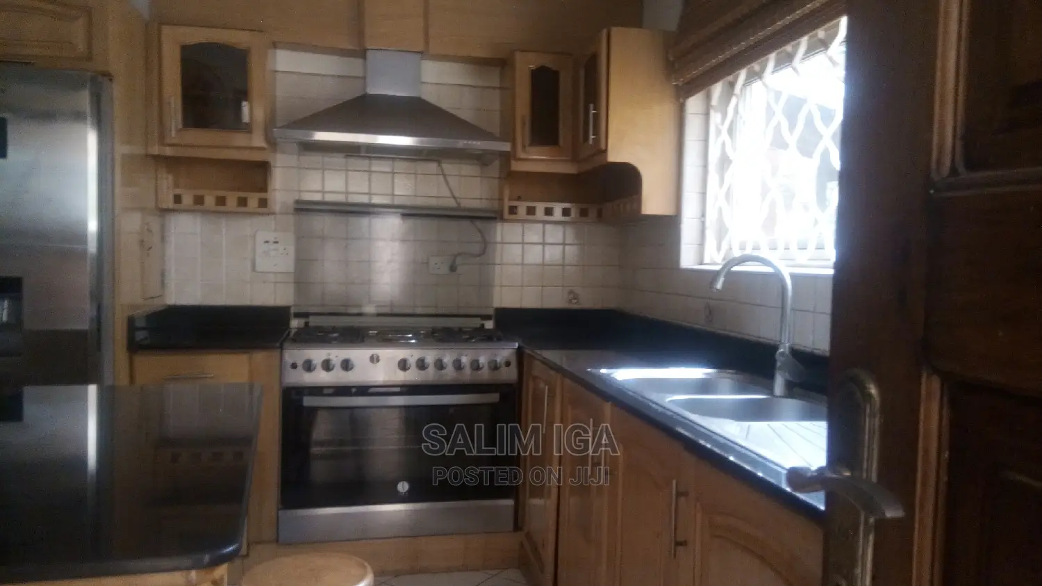 4bdrm Duplex in Kololo Property, Central Division for Rent