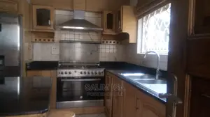 4bdrm Duplex in Kololo Property, Central Division for Rent