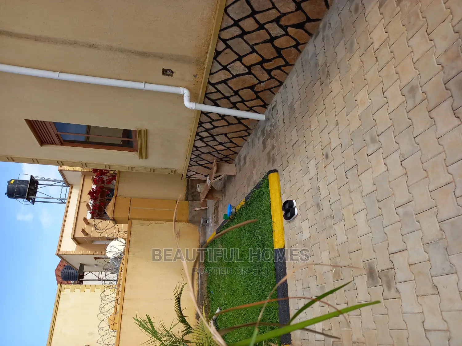 Furnished 3bdrm House in Kira for Sale