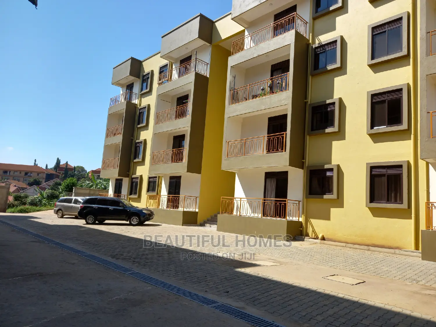 Furnished 3bdrm Condo in Kisaasi, Central Division for Sale