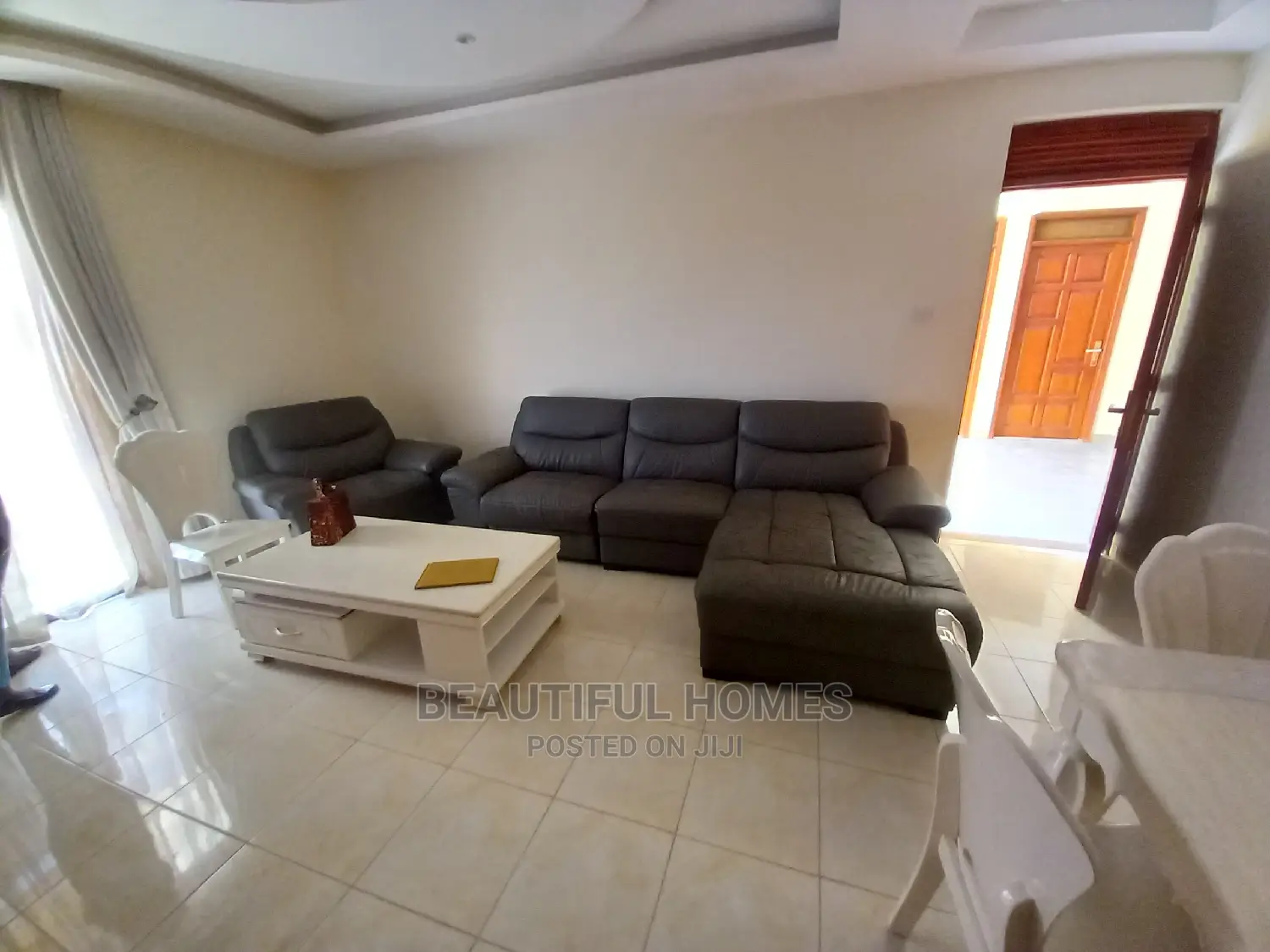 Furnished 3bdrm Condo in Kisaasi, Central Division for Sale