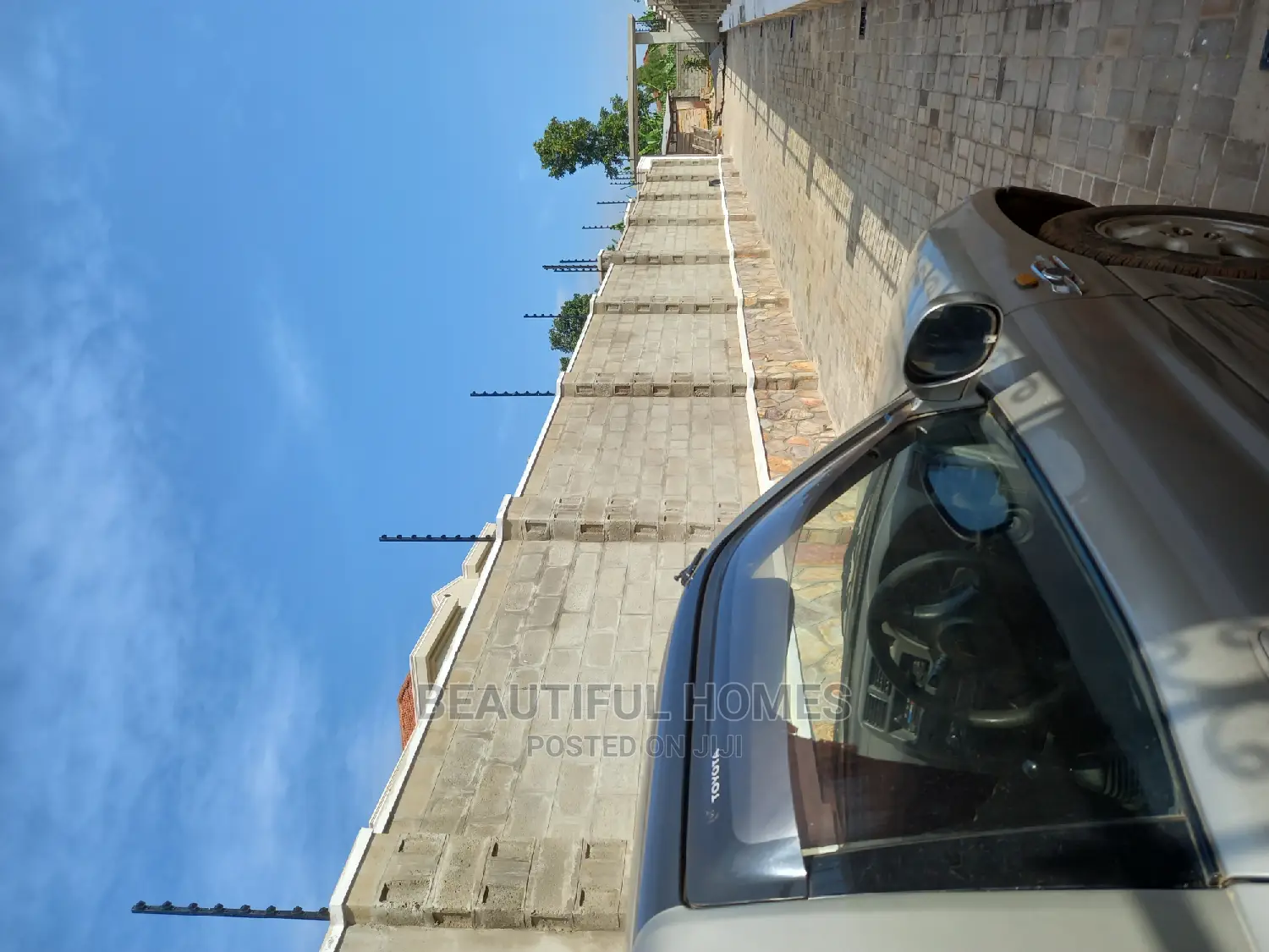 Furnished 6bdrm Mansion in Munyonyo, Central Division for Sale