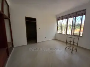 Furnished 6bdrm Mansion in Munyonyo, Central Division for Sale
