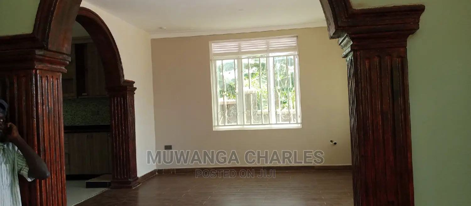 Furnished 4bdrm Duplex in Fs Properties Ltd, Central Division for Sale